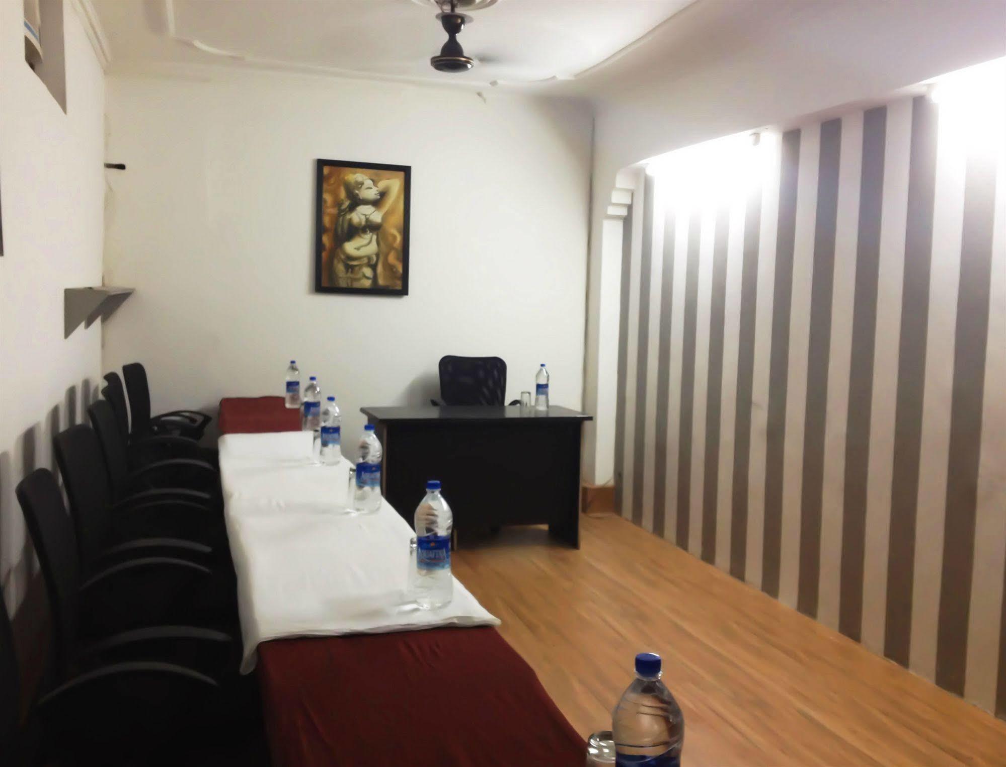 Itsy Hotels Banana Boutique Varanasi Exteriör bild