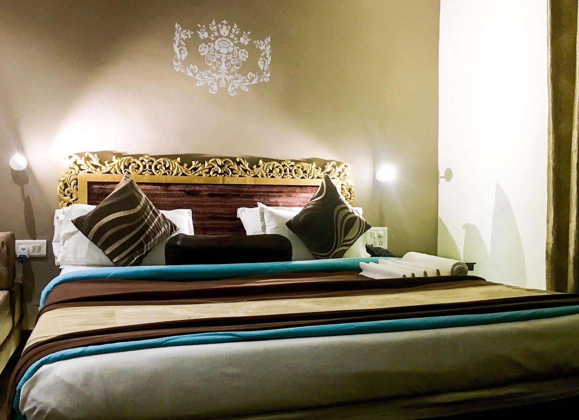 Itsy Hotels Banana Boutique Varanasi Exteriör bild